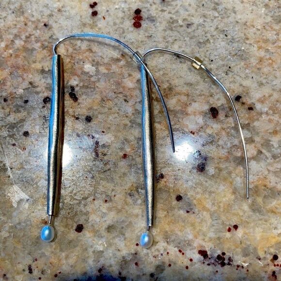 Hand Crafted One of a kind Artist silver smith sterling and pearl earrings - Picture 4 of 15